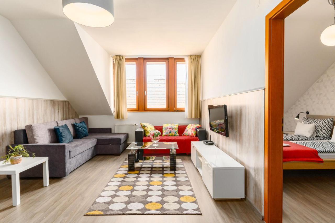 Lovag Charming Apartment In The Center-Ac Budapeszt Zewnętrze zdjęcie